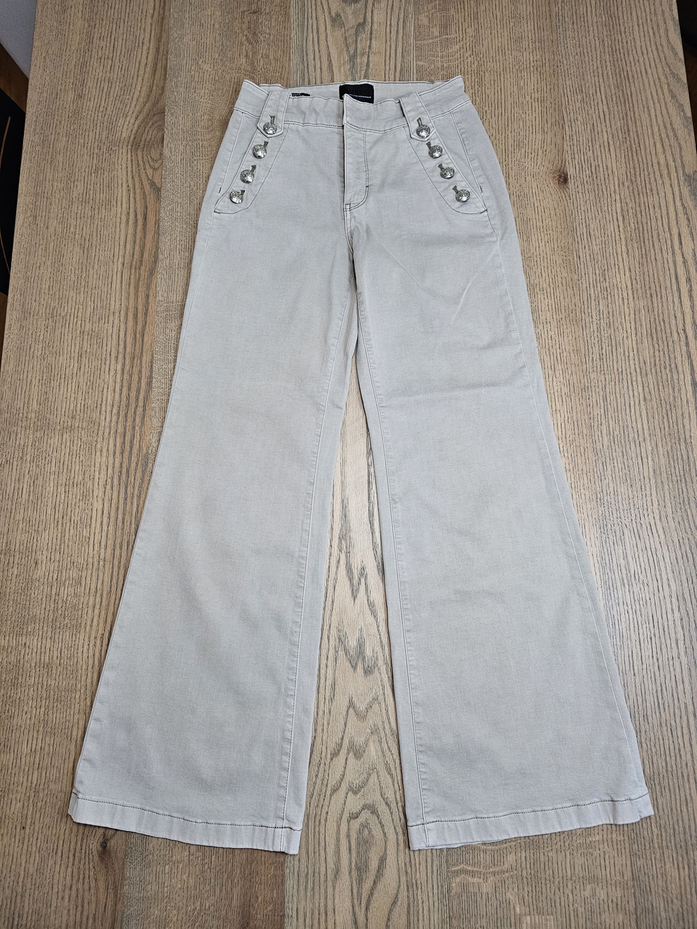 White House Black Market High-Rise Wide Leg Pants Jeans Light Gray Sz 6L WHBM